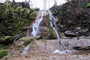 Alla ‘Madunina del Giong’ e ai Prati Parini ad anello da Botta di Sedrina il 12 nov. 2016 - FOTOGALLERY